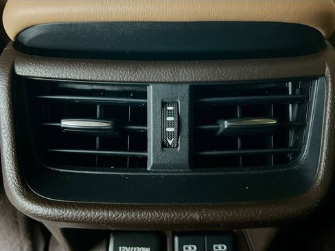 Used 2019 Lexus ES 350 Luxury image 18