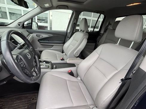 Used 2023 Honda Ridgeline RTL image 11