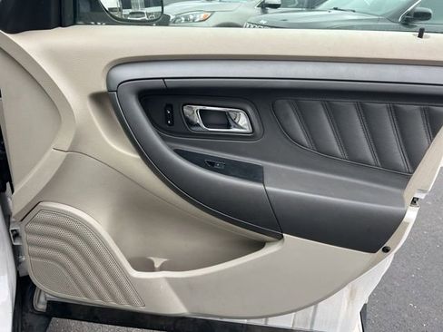 Used 2011 Ford Taurus SEL w/ 201A Rapid Spec Order Code image 27