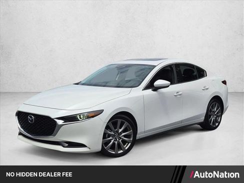 Used 2021 MAZDA MAZDA3 s FWD image 1