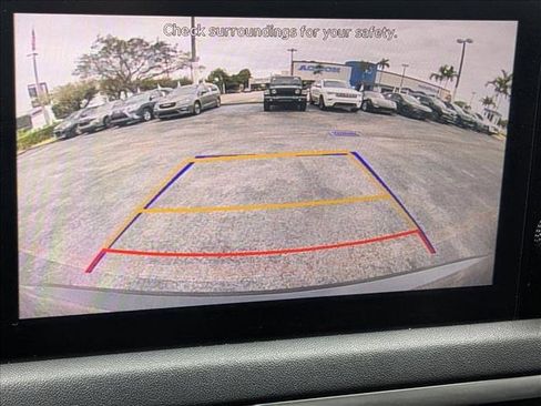 Used 2022 Hyundai Sonata SE w/ Preferred Accessory Package image 12