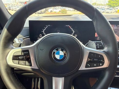 Used 2024 BMW X5 xDrive40i w/ M Sport Package AWD/4WD image 18
