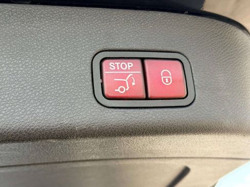 Used 2017 Mercedes-Benz GLS 450 4MATIC image 12