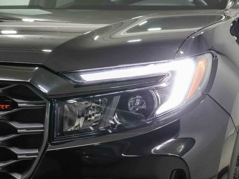 Used 2024 Honda Passport TrailSport image 7