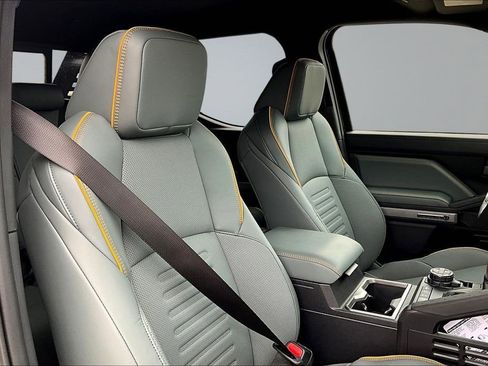 New 2026 Toyota Tundra Limited AWD/4WD image 12