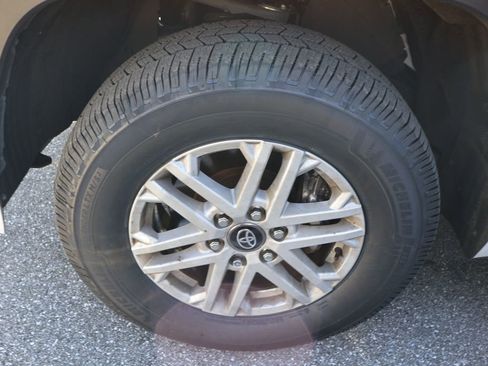 Used 2025 Toyota Tundra SR5 w/ SR5 Convenience Package image 4