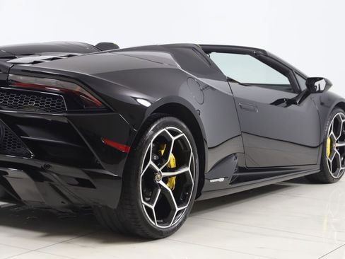 Used 2023 Lamborghini Huracan EVO image 81