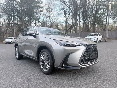 Used 2025 Lexus NX 350 AWD w/ Accessory Package (2T) image 2