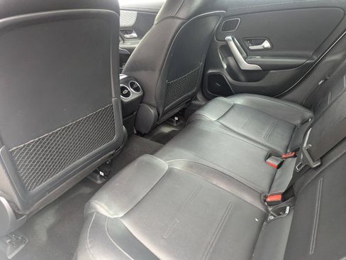 Used 2020 Mercedes-Benz CLA 250 image 22
