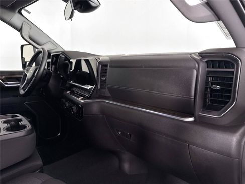 Used 2025 Chevrolet Silverado 2500 LT w/ Convenience Package AWD/4WD image 39