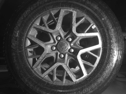 Used 2025 Jeep Wrangler Sahara image 14