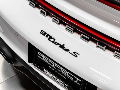Used 2021 Porsche 911 Turbo S image 49