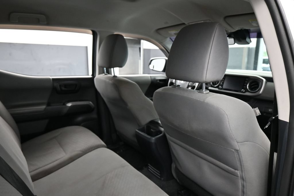 Used 2021 Toyota Tacoma SR5 w/ SR5 Appearance Package (SM) RWD image 42