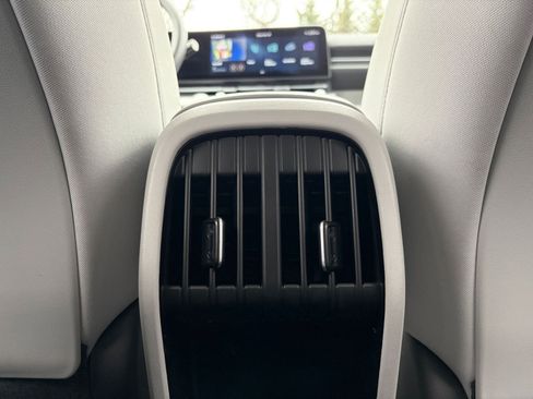 Used 2025 Hyundai Kona SEL image 23