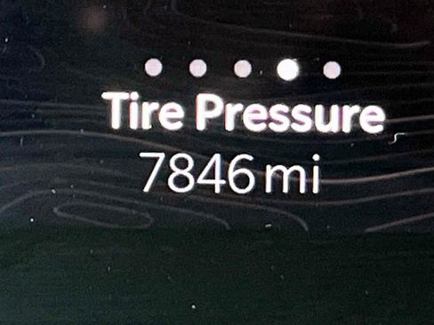 Certified 2024 Jeep Grand Cherokee Altitude image 25