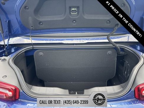 Used 2024 Chevrolet Camaro LT w/ Technology Package image 17
