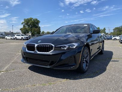New 2025 BMW 330i xDrive Sedan w/ Convenience Package