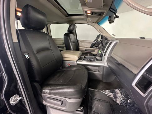 Used 2011 RAM 3500 SLT w/ Technology Group image 20