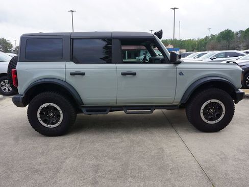 Used 2023 Ford Bronco Black Diamond w/ Sasquatch Package image 24