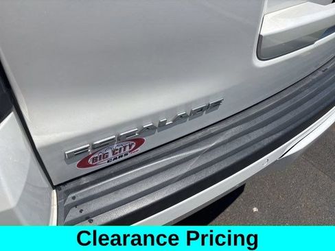 Used 2018 Cadillac Escalade ESV Luxury AWD/4WD image 47