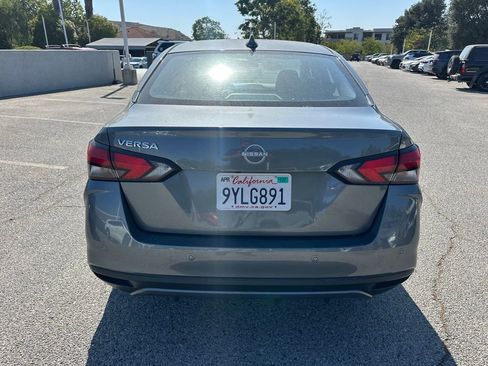Used 2025 Nissan Versa SV w/ Trunk Package FWD image 3