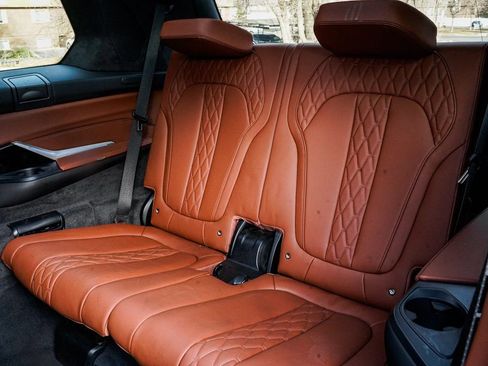 Certified 2025 BMW X7 M60i image 21