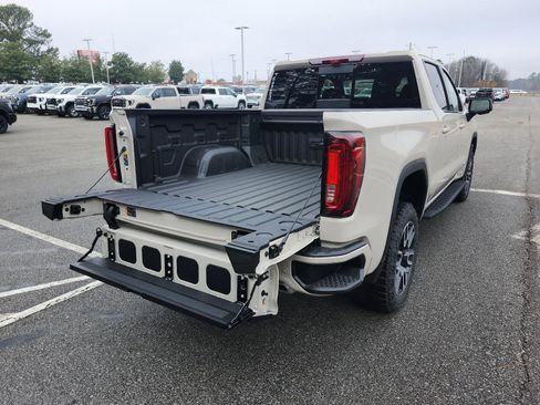 New 2026 GMC Sierra 1500 AT4 w/ AT4 Premium Package image 4
