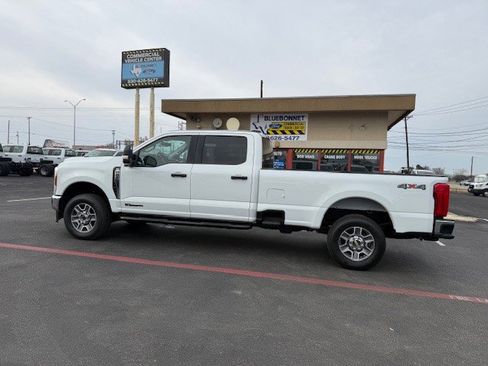 New 2025 Ford F250 XLT image 2