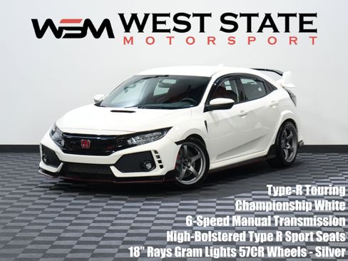 Used 2018 Honda Civic Type R image 1