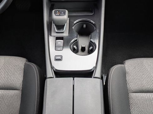 Certified 2024 Nissan Rogue SV image 21