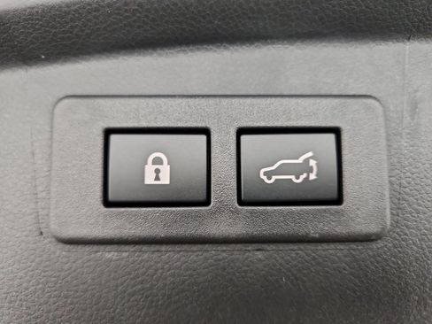 Certified 2025 Subaru Outback Touring XT w/ Popular Package #2 image 38