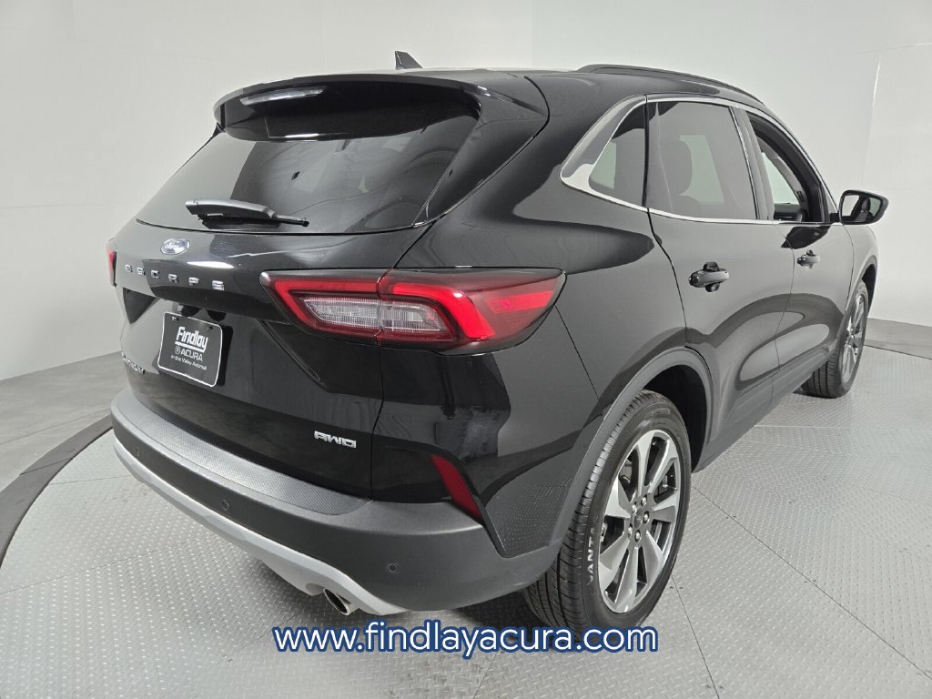 Used 2025 Ford Escape Platinum AWD/4WD image 8