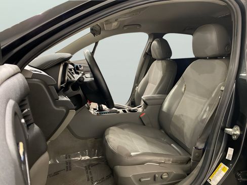 Used 2015 Chevrolet Malibu LT FWD image 11