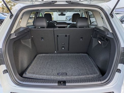 New 2026 Volkswagen Taos SEL image 13