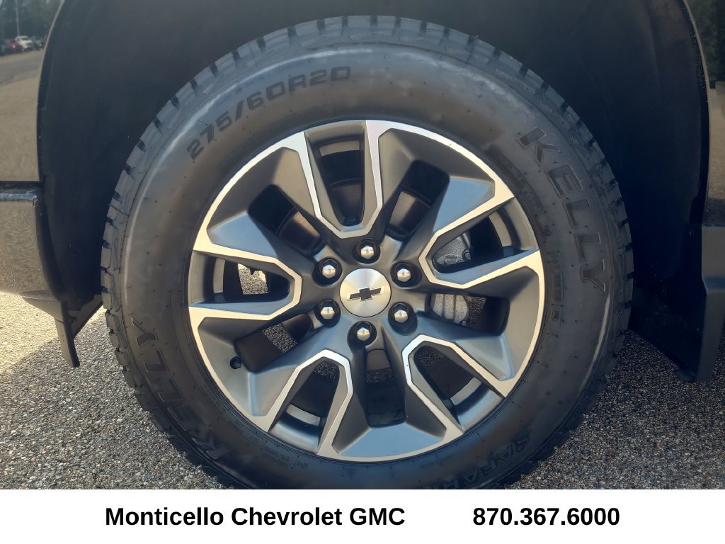 Used 2023 Chevrolet Silverado 1500 RST AWD/4WD image 11