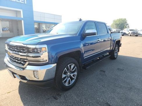 Used 2018 Chevrolet Silverado 1500 LTZ w/ Sport Package AWD/4WD image 2