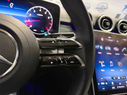 Used 2023 Mercedes-Benz C 300 4MATIC Sedan image 35