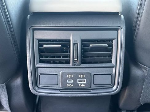 New 2026 Subaru Forester Premium AWD/4WD image 33