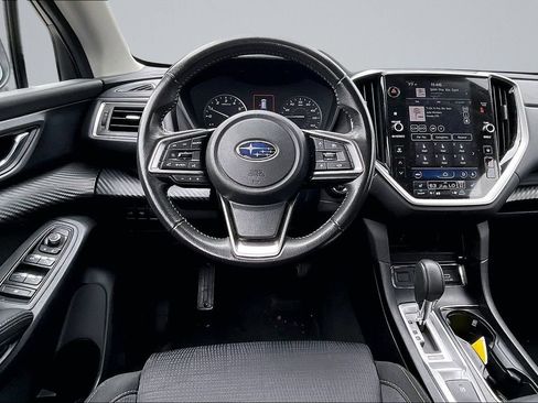 Used 2023 Subaru Ascent Premium w/ Convenience Package AWD/4WD image 5