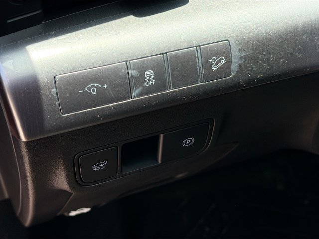 New 2026 Hyundai Kona Limited FWD image 10