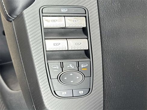 Used 2022 Mitsubishi Outlander SEL image 27