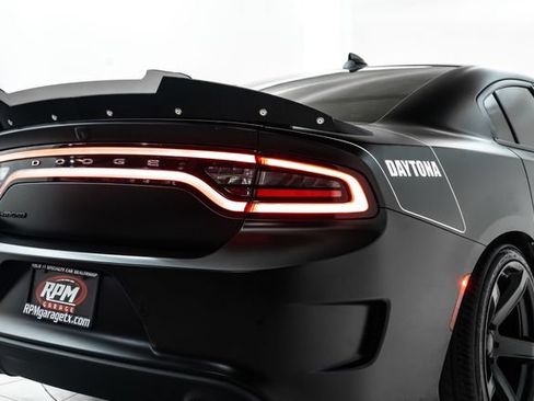 Used 2022 Dodge Charger R/T w/ Daytona Edition Group RWD image 11