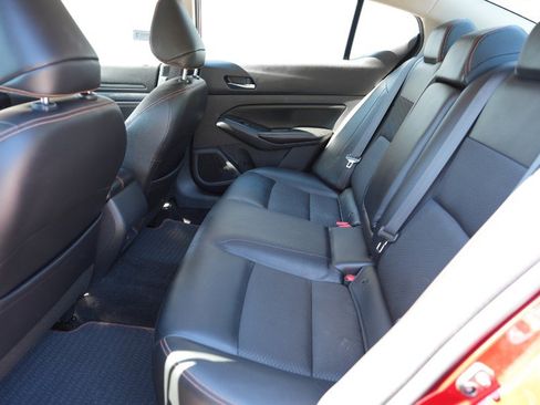 Used 2020 Nissan Altima 2.5 SR w/ Premium Package AWD/4WD image 16