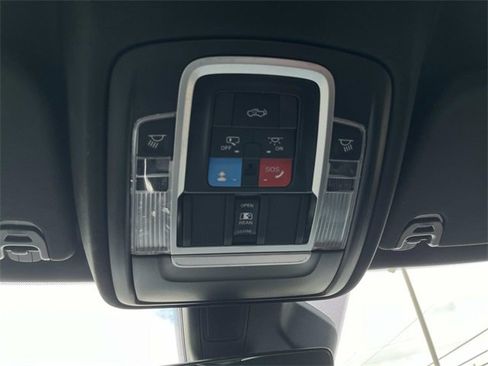 Certified 2025 RAM 1500 Big Horn image 36