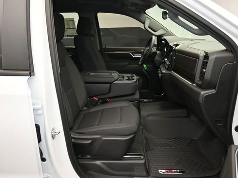 New 2026 Chevrolet Silverado 1500 LT AWD/4WD image 39