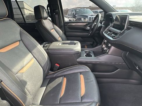Used 2023 GMC Yukon AT4 w/ AT4 Premium Plus Package image 15