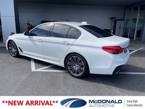 Used 2019 BMW 530i xDrive w/ M Sport Package AWD/4WD image 2