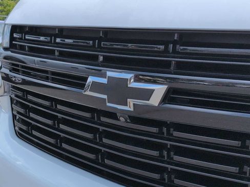 Used 2024 Chevrolet Tahoe RST w/ Luxury Package AWD/4WD image 12