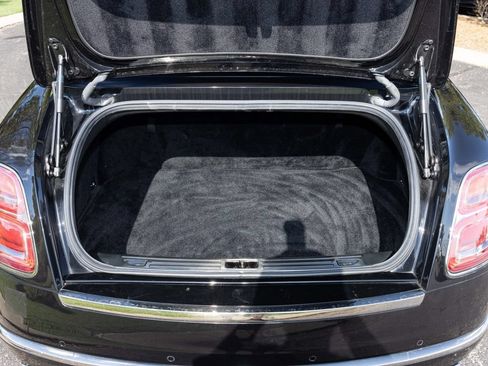 Used 2019 Bentley Mulsanne RWD image 47