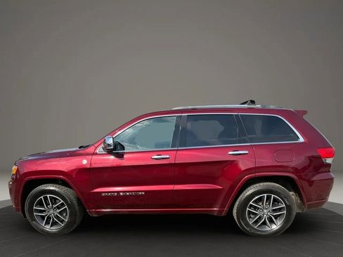 Used 2018 Jeep Grand Cherokee Overland AWD/4WD image 7